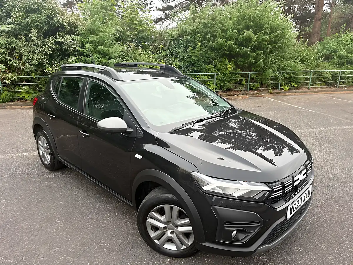 Used 2023 Dacia Sandero Stepway Expression Black - Interior and Exterior details 7