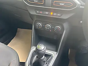 Used 2023 Dacia Sandero Stepway Expression Black - Interior and Exterior details 10