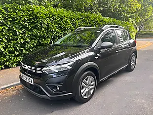 Used 2023 Dacia Sandero Stepway Expression Black - Interior and Exterior details 3