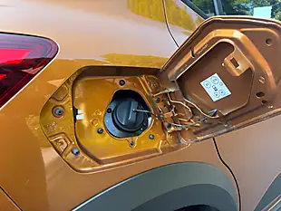 Used 2023 Dacia Sandero Stepway Expression Orange - Interior and Exterior details 19