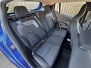 Used 2023 Dacia Sandero Stepway Journey Iron Blue - Interior and Exterior details 16