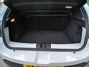 Used 2023 Dacia Sandero Stepway Journey White - Interior and Exterior details 20