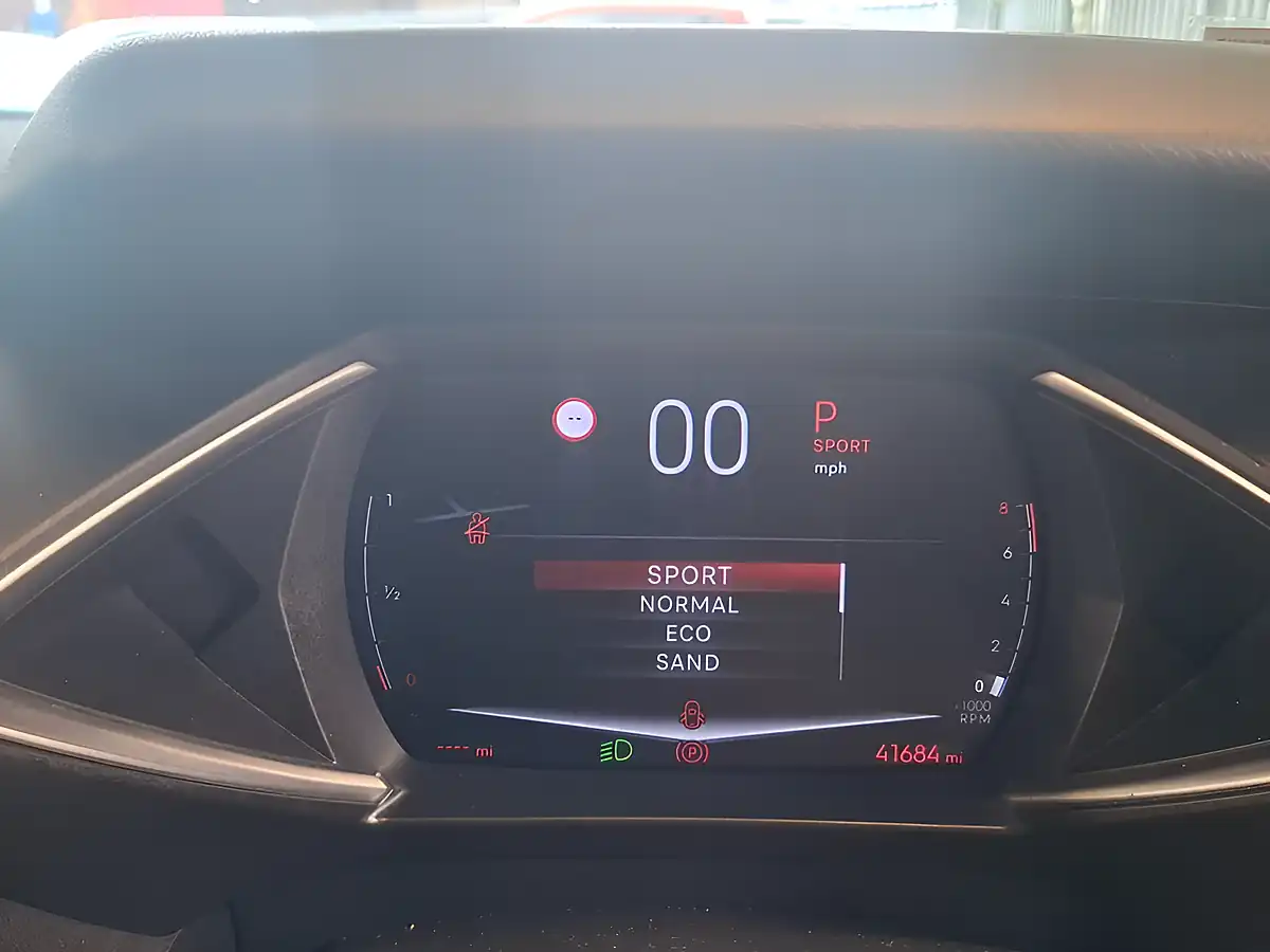 Used 2023 DS Automobiles DS 3 Performance Line + Grey - Interior and Exterior details 20