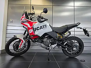 Used 2023 Ducati Desertx White - Interior and Exterior details 15