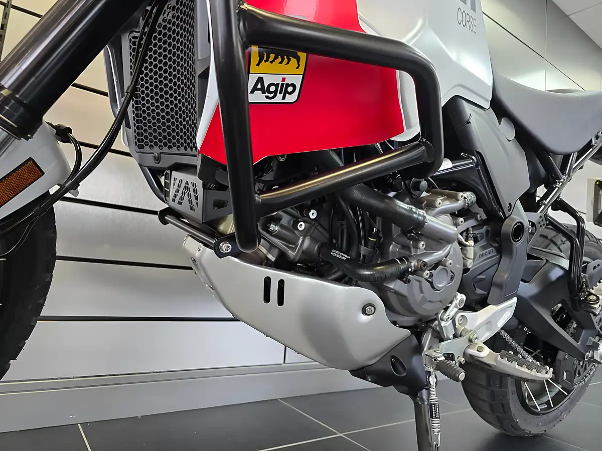 Used 2023 Ducati Desertx White - Interior and Exterior details 18