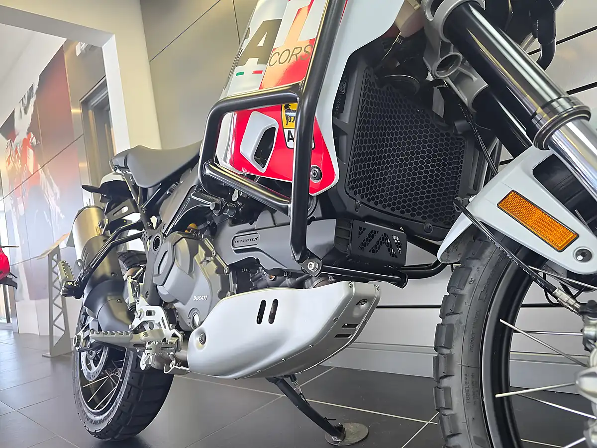 Used 2023 Ducati Desertx White - Interior and Exterior details 5