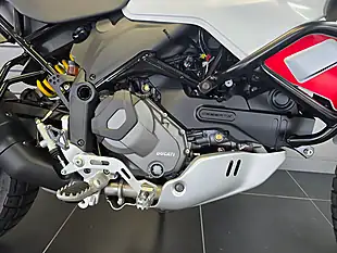 Used 2023 Ducati Desertx White - Interior and Exterior details 6