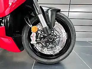 Used 2023 Ducati Diavel Red - Interior and Exterior details 15
