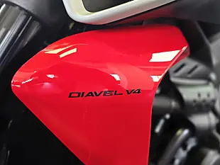 Used 2023 Ducati Diavel V4 Red - Interior and Exterior details 20