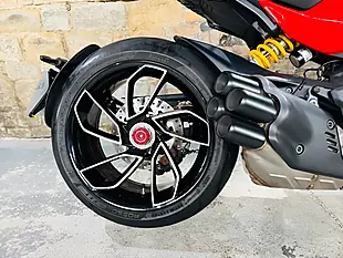 Used 2023 Ducati Diavel V4 Red - Interior and Exterior details 10