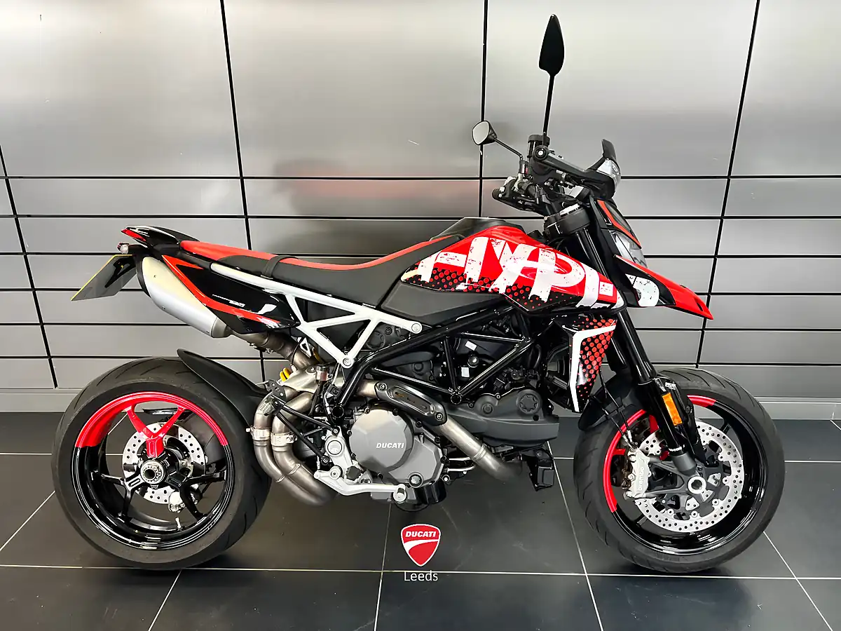 Used 2023 Ducati Hypermotard 950 Multi-Coloured - Front View