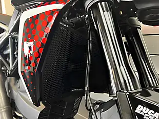 Used 2023 Ducati Hypermotard 950 Multi-Coloured - Interior and Exterior details 14