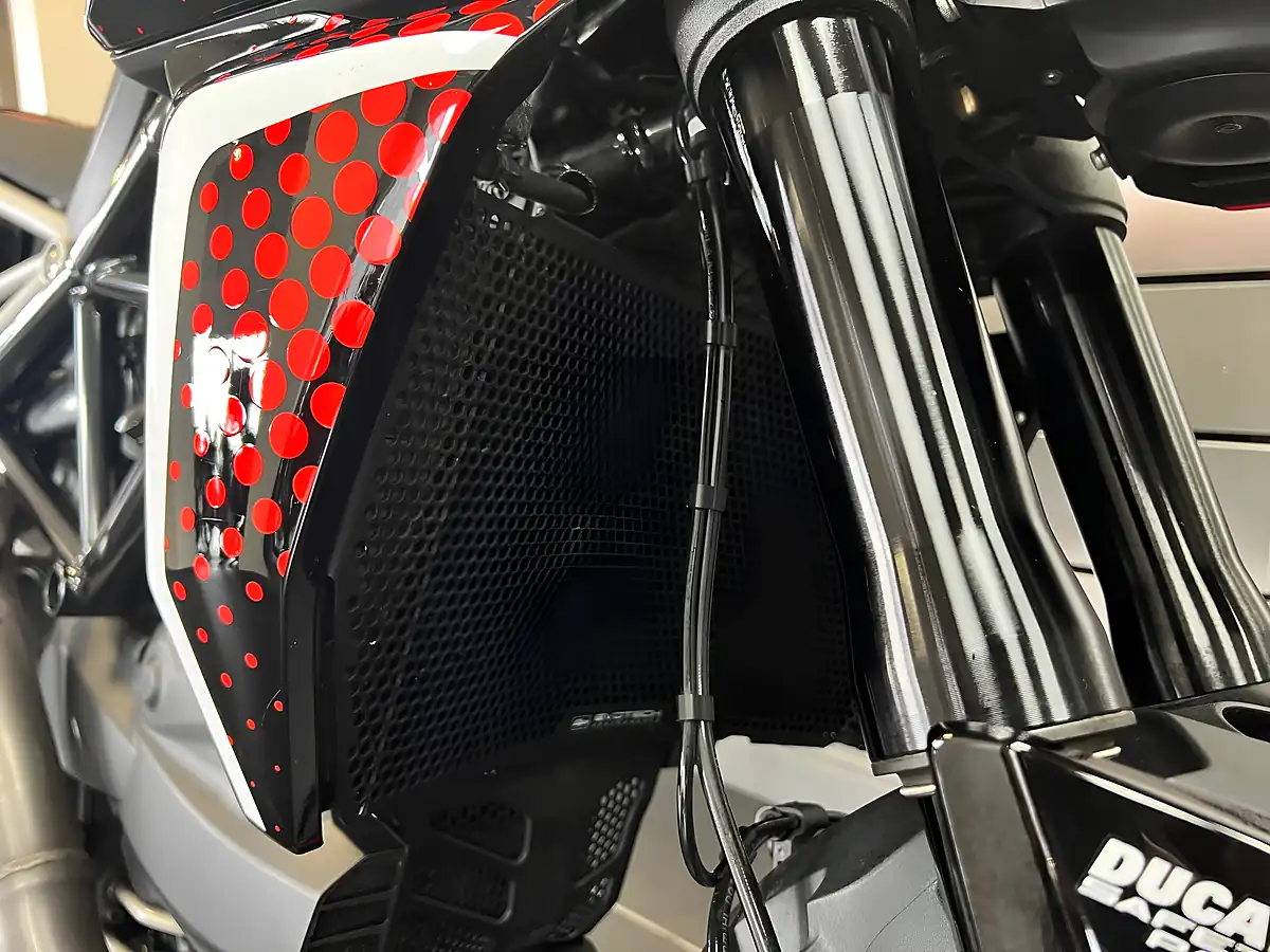 Used 2023 Ducati Hypermotard 950 Multi-Coloured - Interior and Exterior details 14