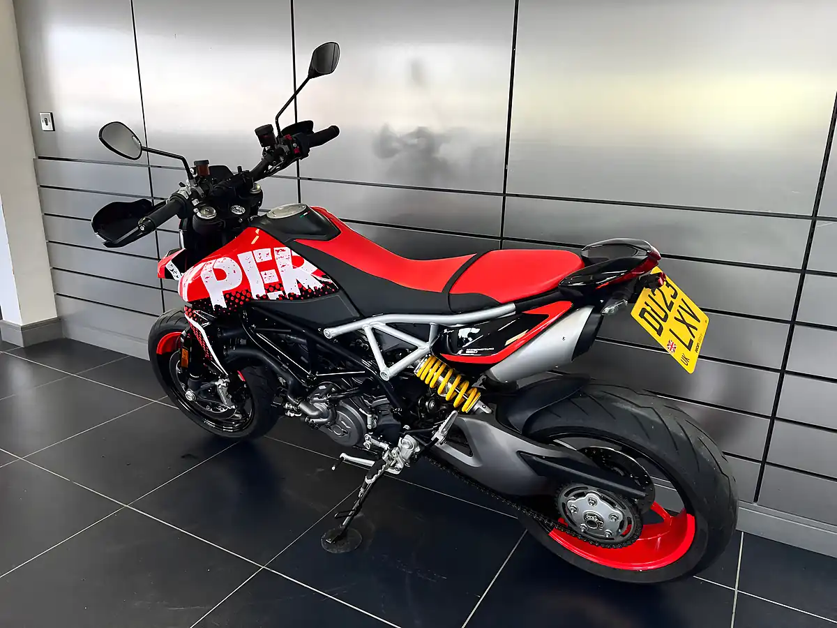 Used 2023 Ducati Hypermotard 950 Multi-Coloured - Interior and Exterior details 17