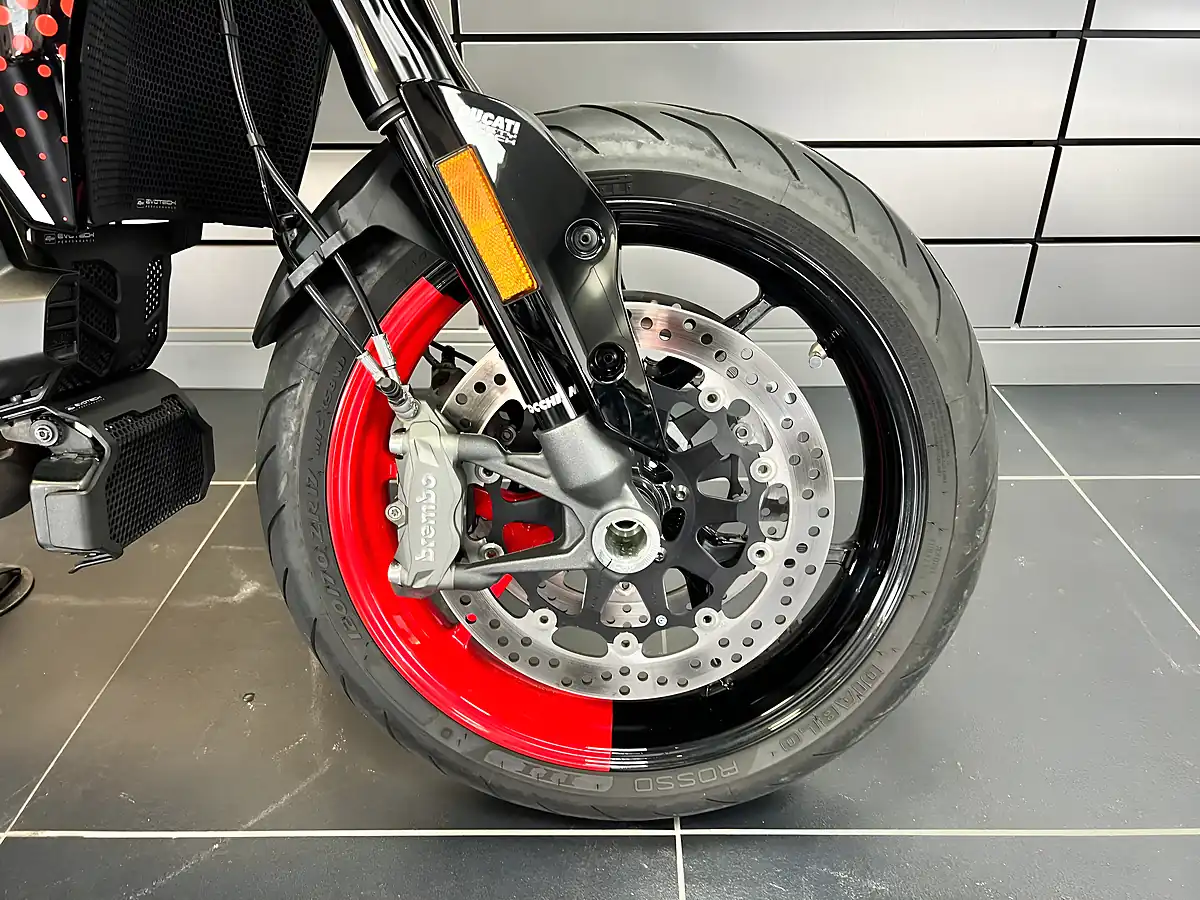 Used 2023 Ducati Hypermotard 950 Multi-Coloured - Interior and Exterior details 7