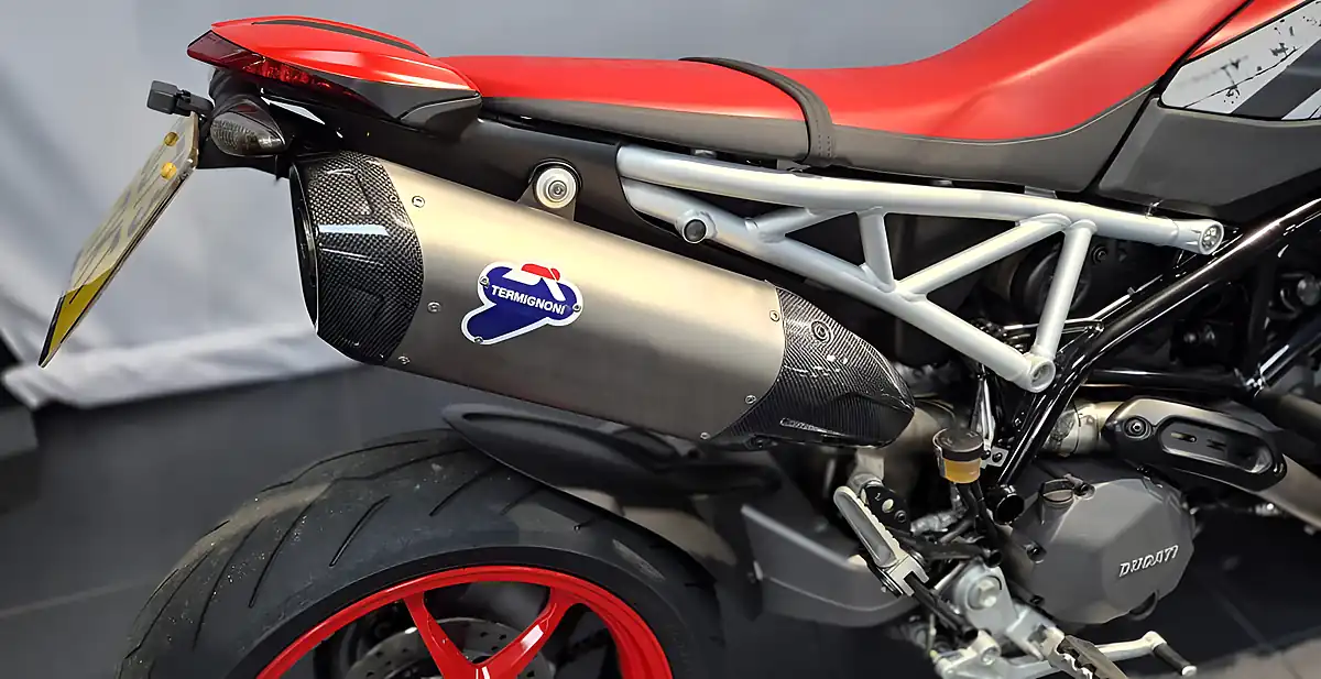 Used 2023 Ducati Hypermotard 950 Rve - Interior and Exterior details 4