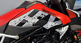 Used 2023 Ducati Hypermotard 950 Rve - Interior and Exterior details 8