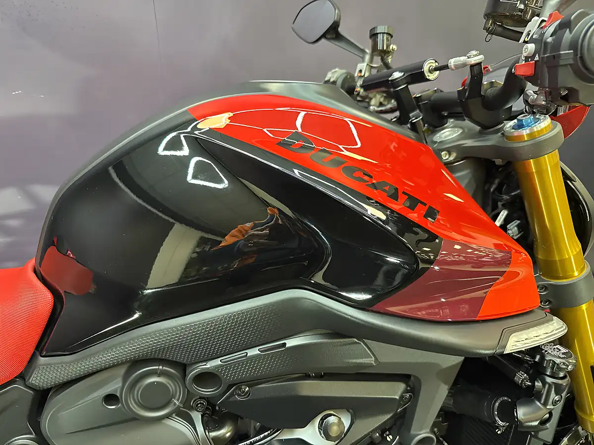 Used 2023 Ducati Monster 937 Sp Black - Interior and Exterior details 6