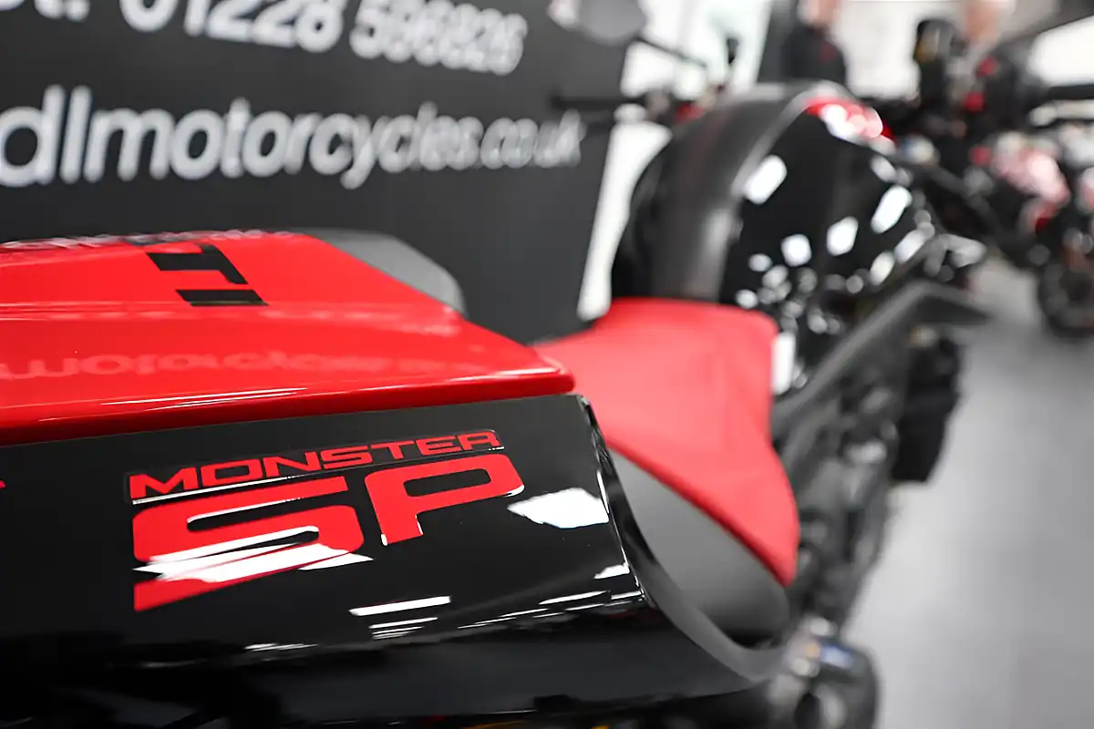 Used 2023 Ducati Monster 950 Sp Black - Interior and Exterior details 10