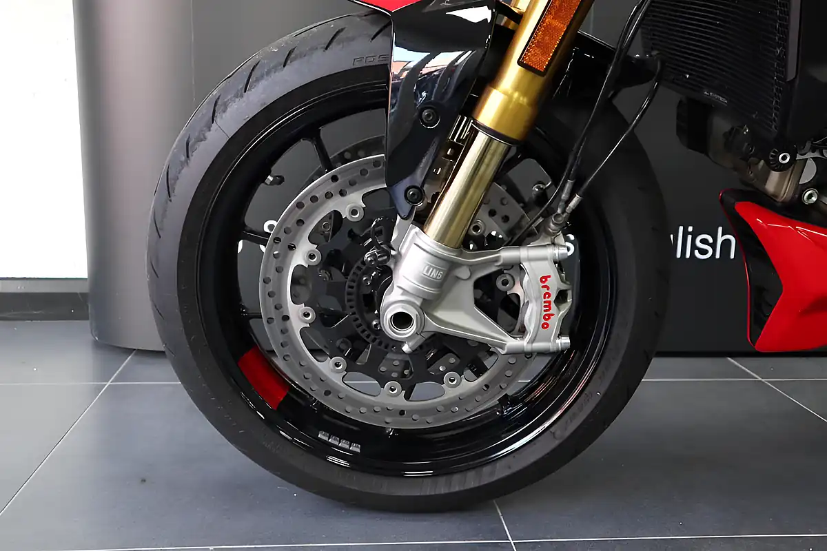 Used 2023 Ducati Monster 950 Sp Black - Interior and Exterior details 12