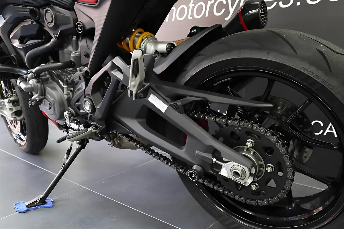 Used 2023 Ducati Monster 950 Sp Black - Interior and Exterior details 13