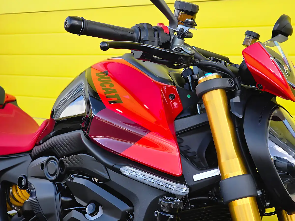 Used 2023 Ducati Monster Sp Black - Interior and Exterior details 11