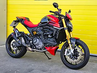 Used 2023 Ducati Monster Sp Black - Interior and Exterior details 3