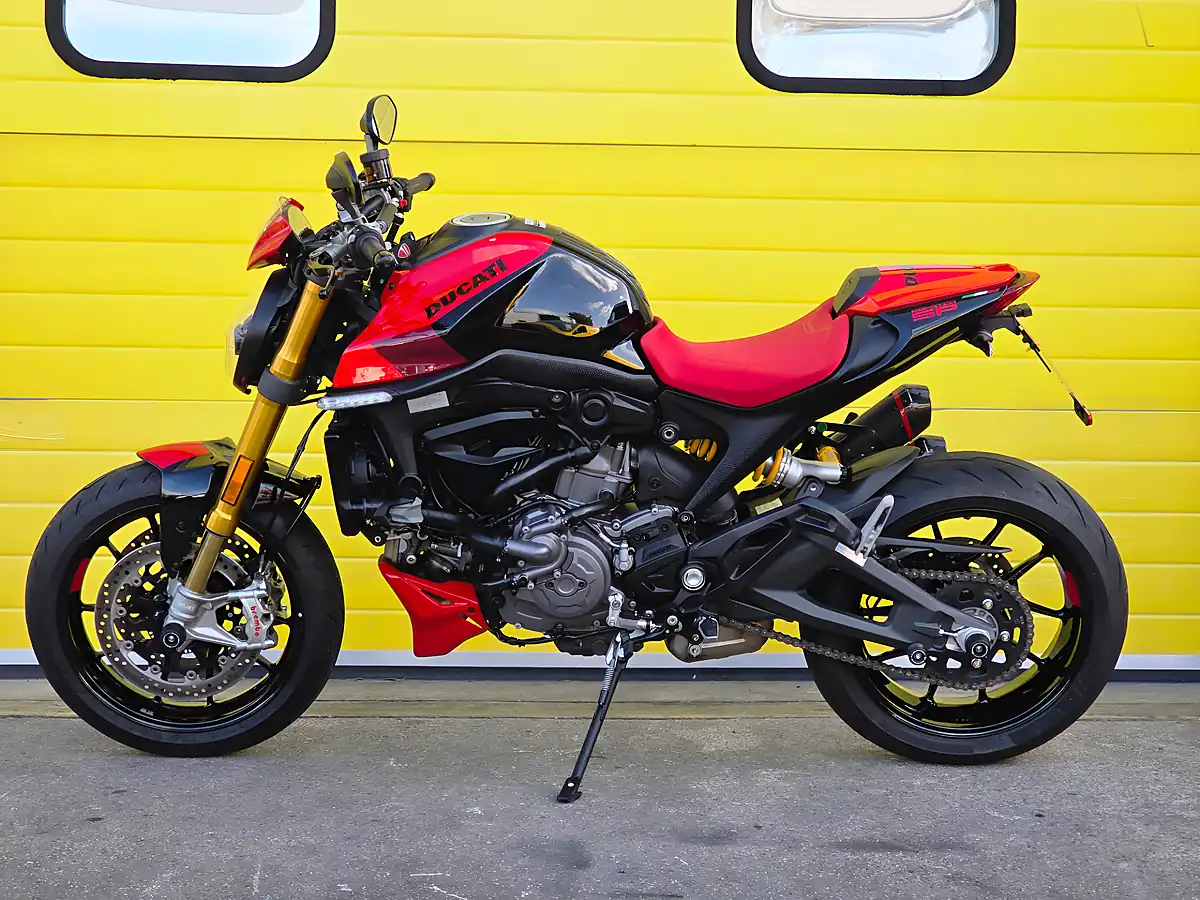 Used 2023 Ducati Monster Sp Black - Interior and Exterior details 5