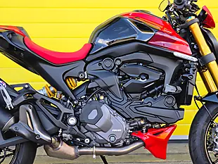 Used 2023 Ducati Monster Sp Black - Interior and Exterior details 9