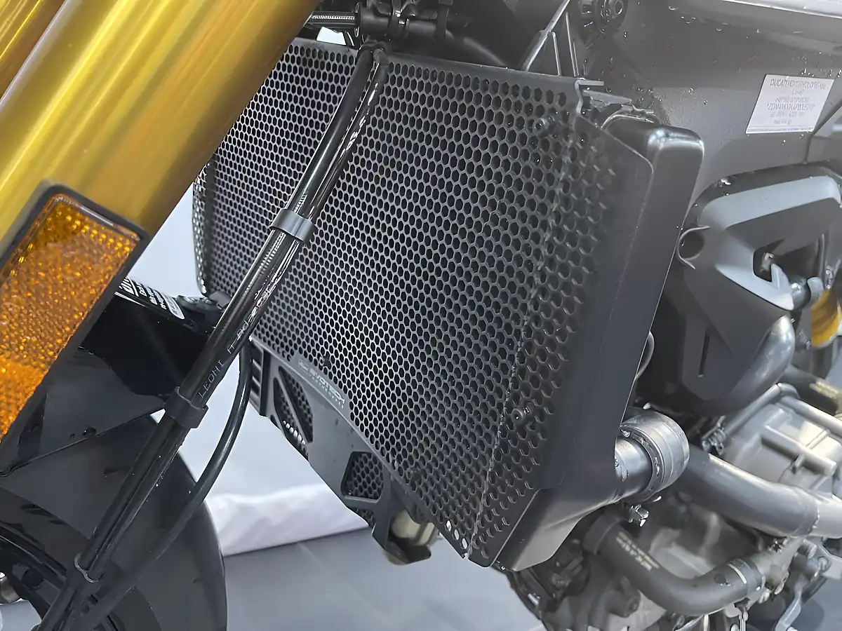 Used 2023 Ducati Monster Sp - Interior and Exterior details 12