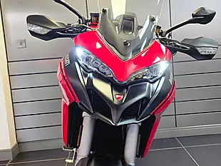 Used 2023 Ducati Multistrada V2 S Red - Interior and Exterior details 10