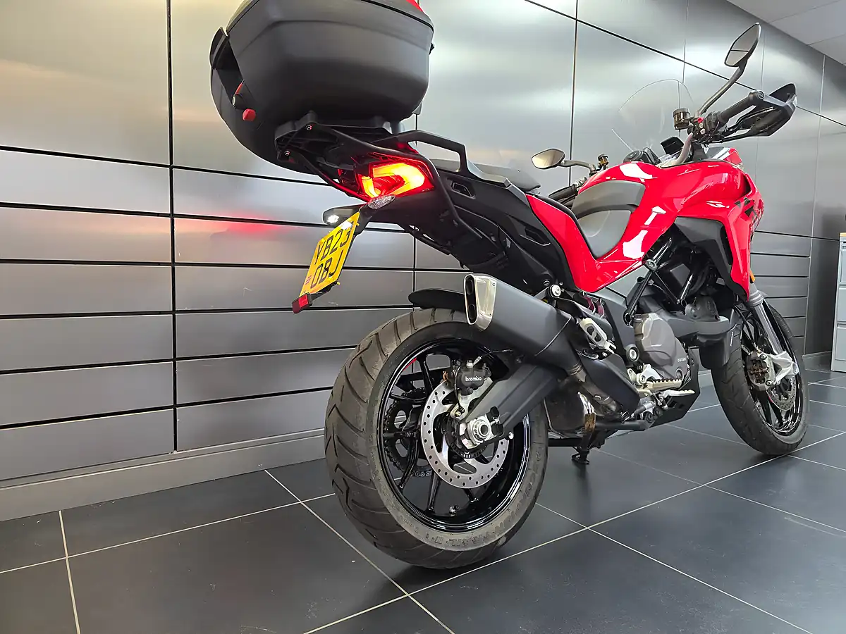 Used 2023 Ducati Multistrada V2 S Red - Interior and Exterior details 3
