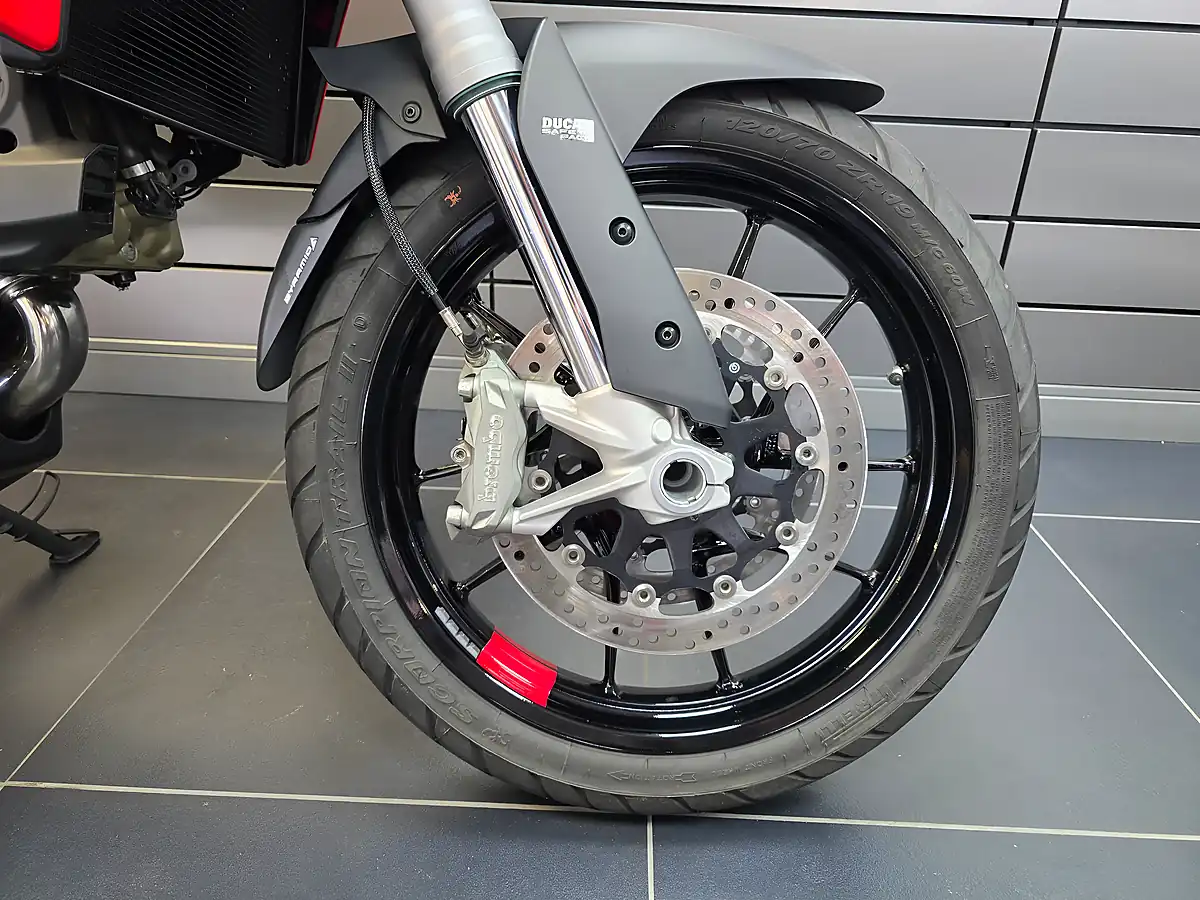Used 2023 Ducati Multistrada V2 S Red - Interior and Exterior details 4