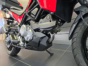Used 2023 Ducati Multistrada V2 S Red - Interior and Exterior details 5