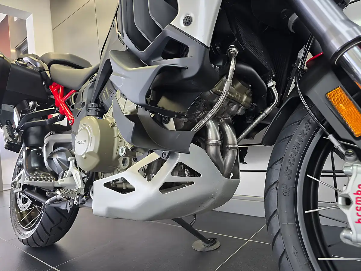 Used 2023 Ducati Multistrada V4 Rally Red - Interior and Exterior details 5