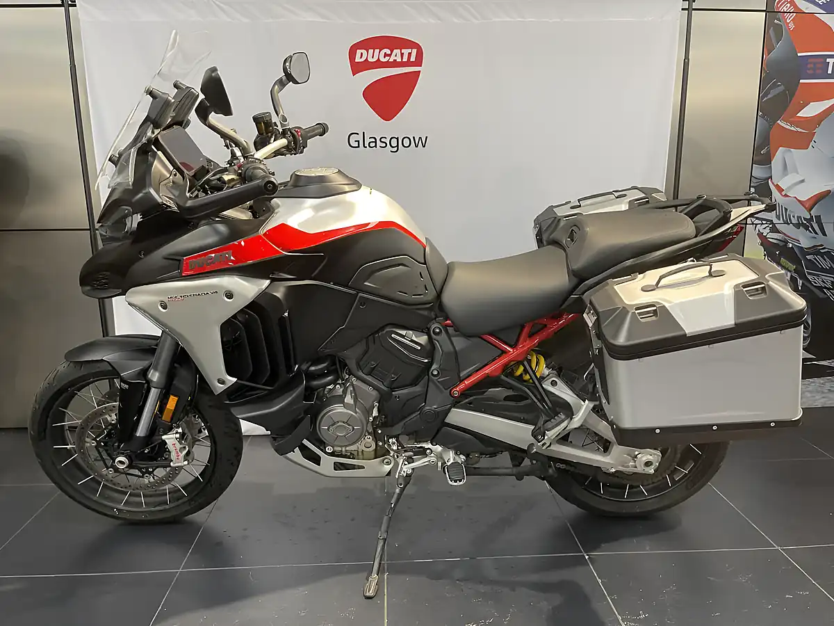 Used 2023 Ducati Multistrada V4 Rally Travel & Radar Stealth Black/Aluminium - Interior and Exterior details 6