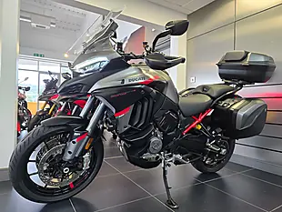 Used 2023 Ducati Multistrada V4 S Grand Tour Grand Tour Livery - Interior and Exterior details 10