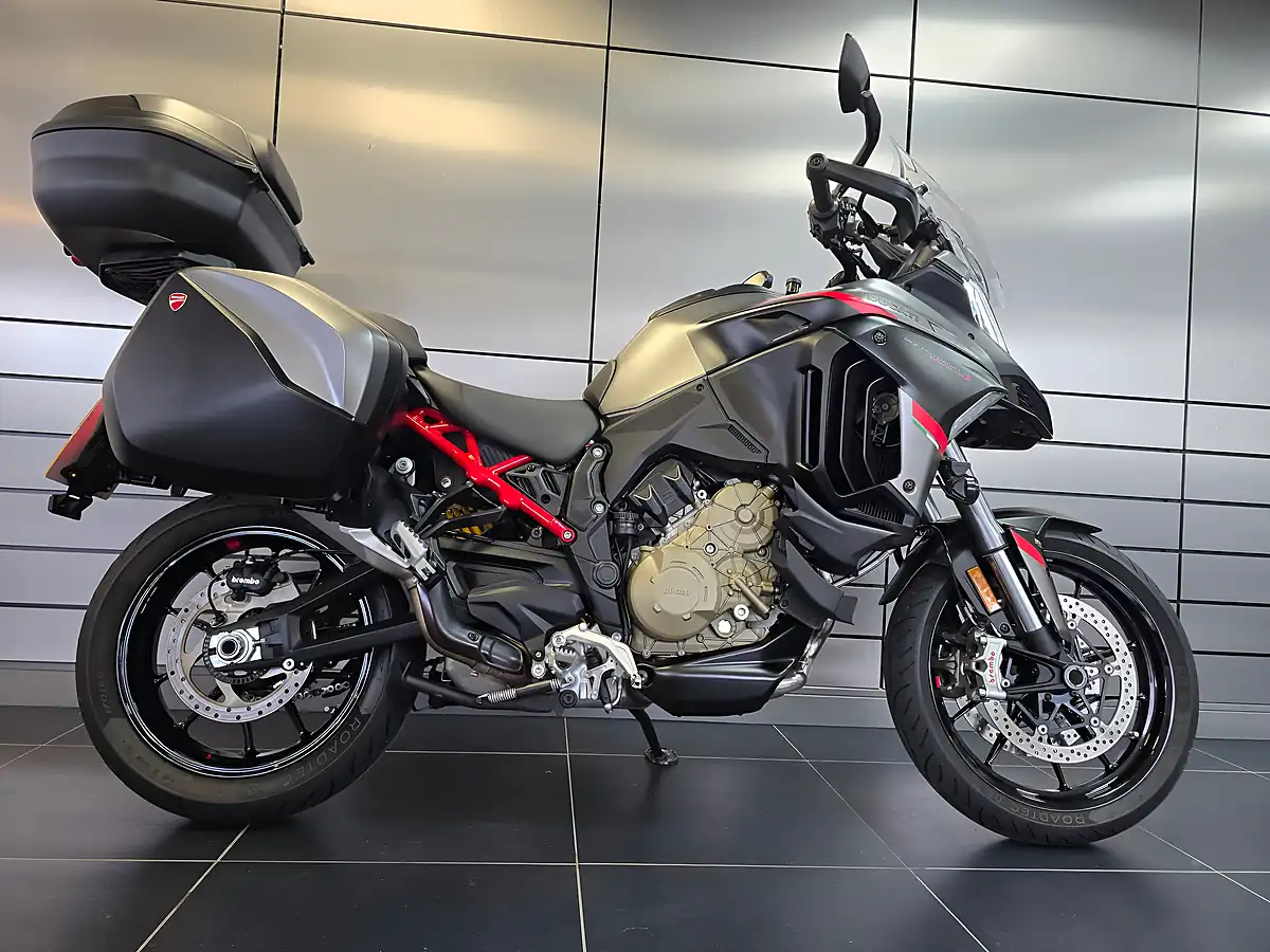 Used 2023 Ducati Multistrada V4 S Grand Tour Grand Tour Livery - Interior and Exterior details 20
