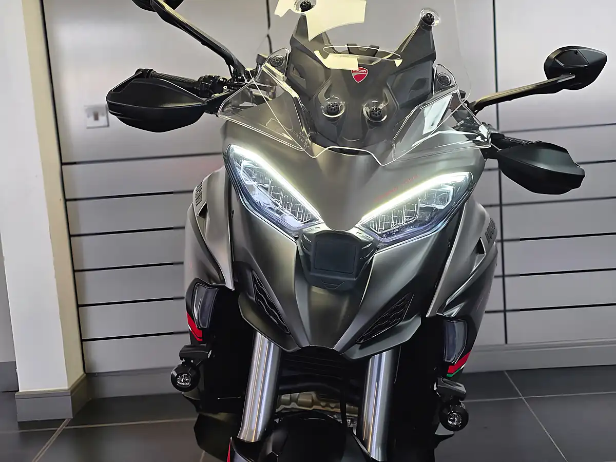Used 2023 Ducati Multistrada V4 S Grand Tour Grand Tour Livery - Interior and Exterior details 9