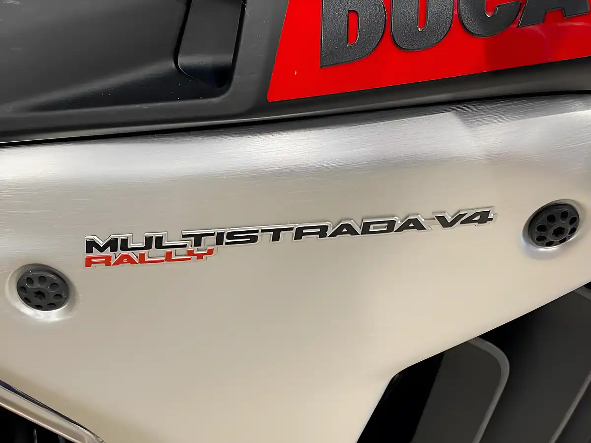 Used 2023 Ducati Multistrada V4S Rally Full Stealth Black/Aluminium - Interior and Exterior details 16