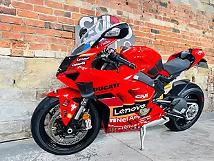 Used 2023 Ducati Panigale V4 Red - Interior and Exterior details 11