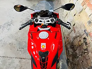 Used 2023 Ducati Panigale V4 Red - Interior and Exterior details 14