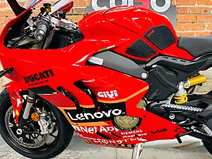 Used 2023 Ducati Panigale V4 Red - Interior and Exterior details 16