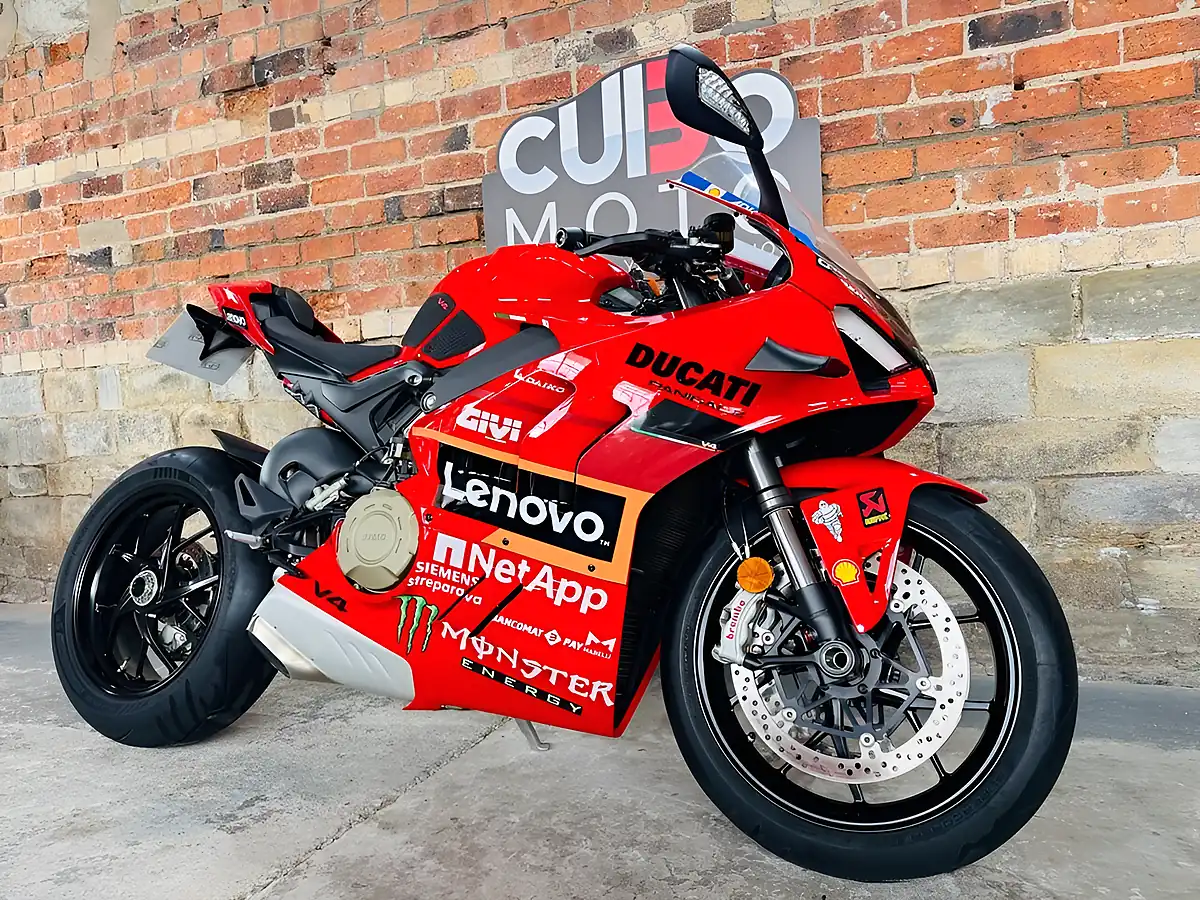 Used 2023 Ducati Panigale V4 Red - Interior and Exterior details 3