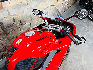 Used 2023 Ducati Panigale V4 Red - Interior and Exterior details 8