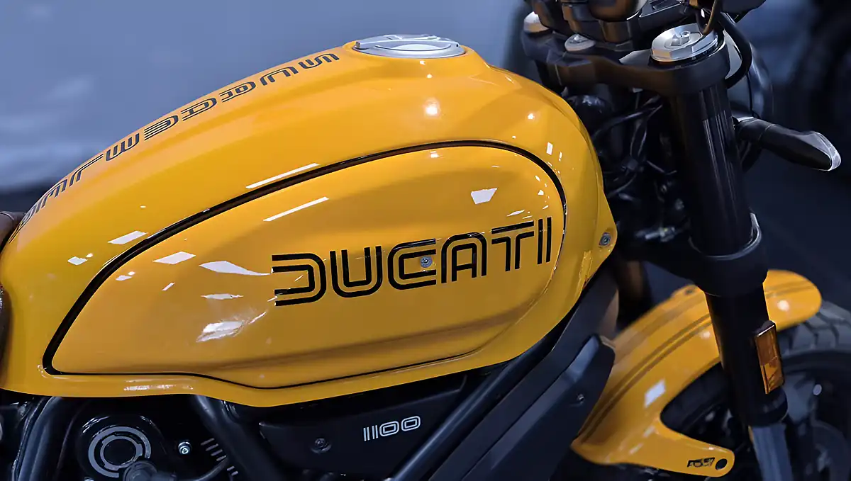 Used 2023 Ducati Scrambler 1100 Tribute Pro Giallo Orca - Interior and Exterior details 6
