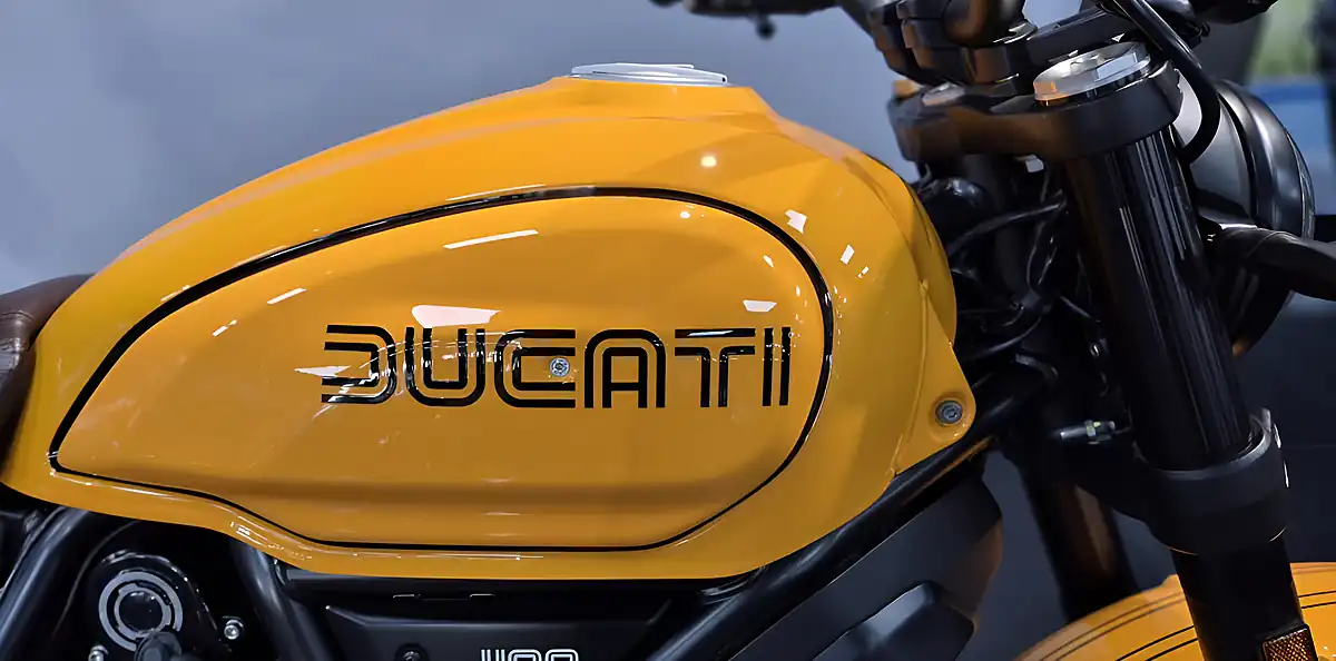 Used 2023 Ducati Scrambler 1100 Tribute Pro Giallo Orca - Interior and Exterior details 11