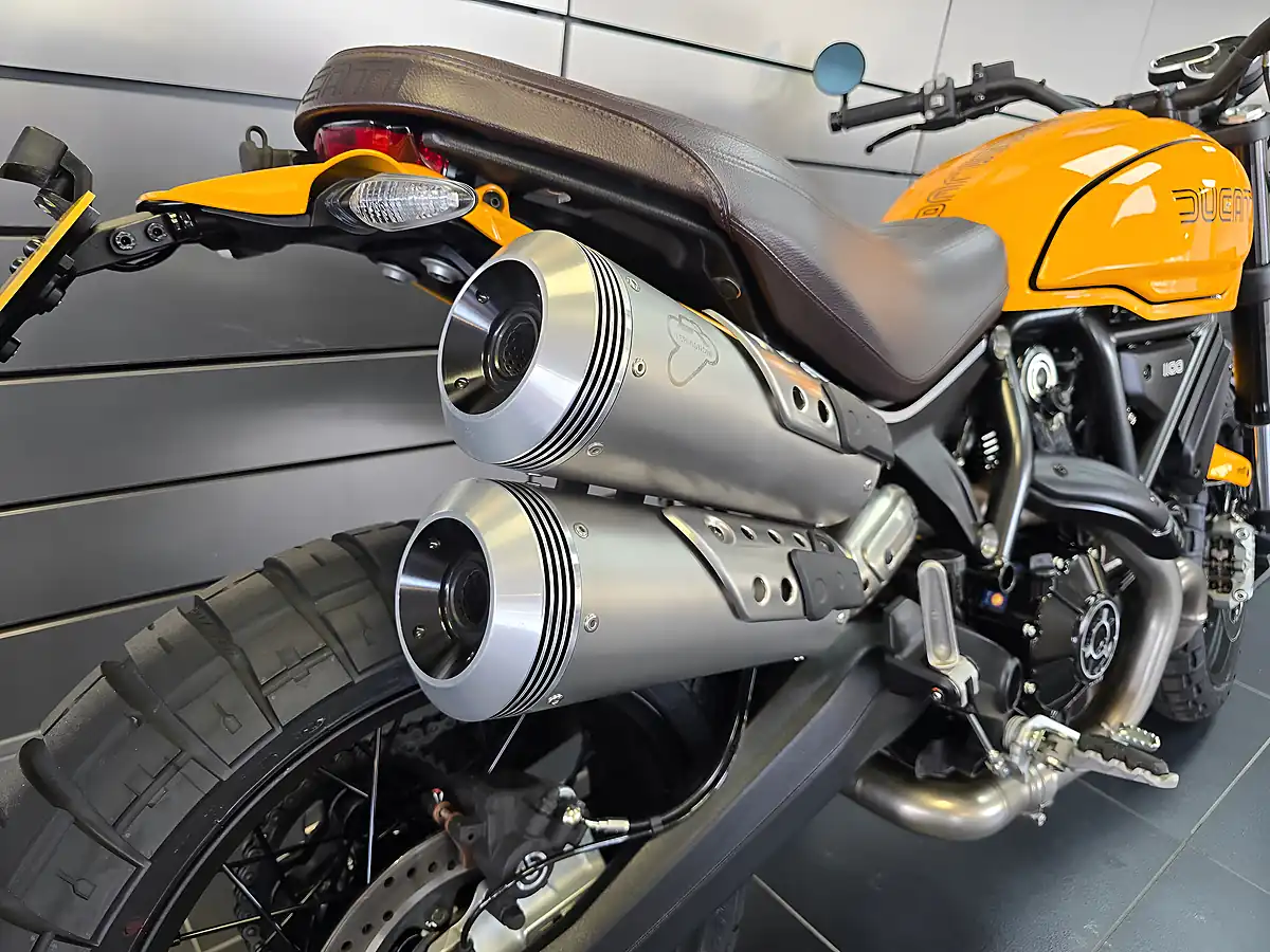 Used 2023 Ducati Scrambler 1100 Tribute Pro Tribute Livery - Interior and Exterior details 10