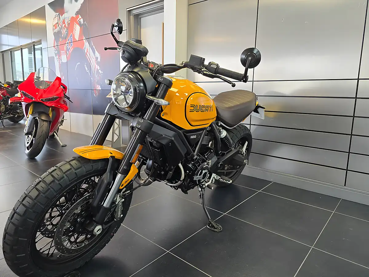 Used 2023 Ducati Scrambler 1100 Tribute Pro Tribute Livery - Interior and Exterior details 12