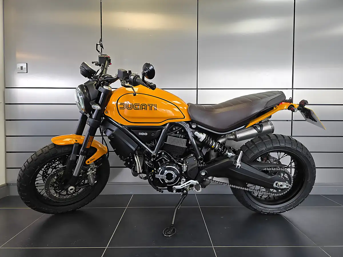 Used 2023 Ducati Scrambler 1100 Tribute Pro Tribute Livery - Interior and Exterior details 15